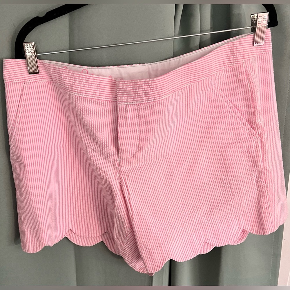 NWT Lilly Pulitzer Seersucker Buttercup Short Size 12